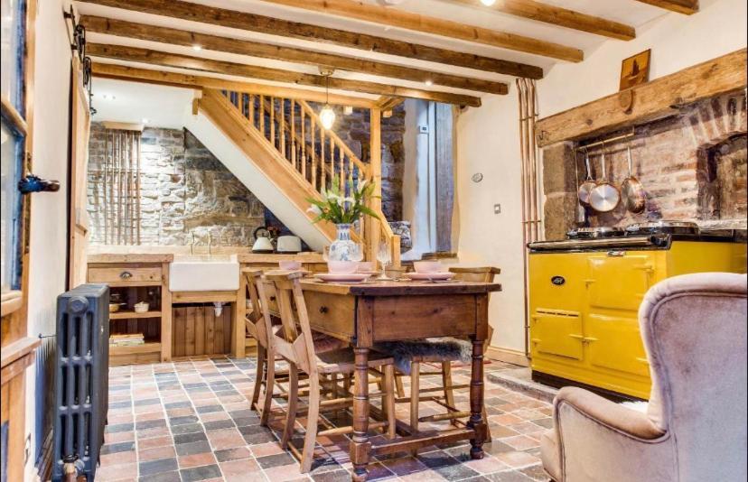 Villa The Cow House - In The Heart Of Whitby Esterno foto